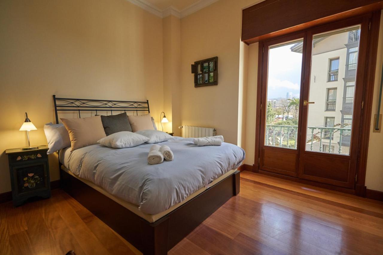 Apartamento Bio Exclusivo Con Mirador En Bilbao Y Aparcamiento Publico Gratuito Apartment Luaran gambar